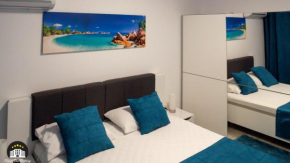 Black Sea Booking - Nova